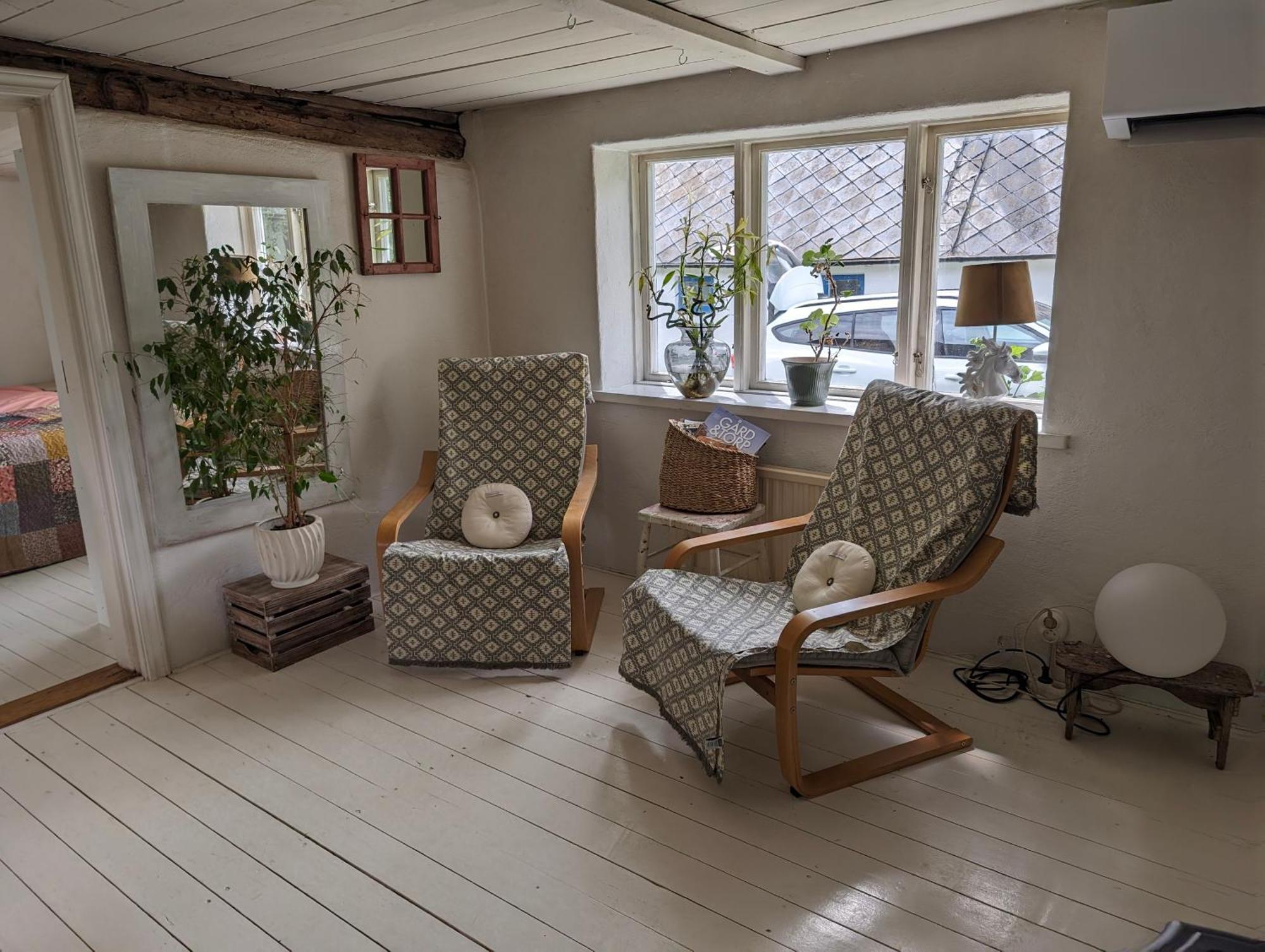 Millans Dockhus Villa Onslunda Exterior foto